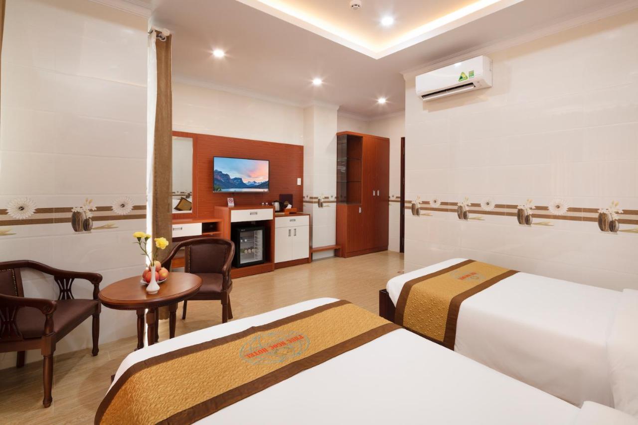 Phuc Ngoc Hotel Rach Gia Exterior photo